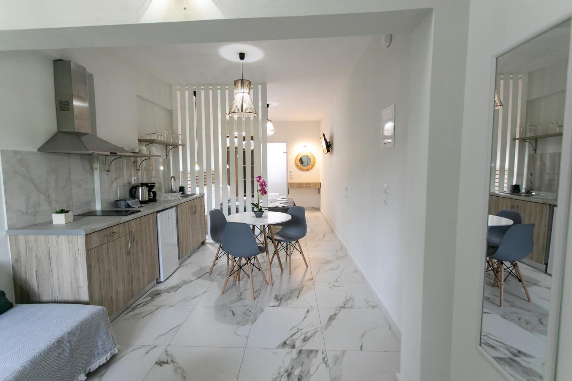 Ella Apartments Parga Bagian luar foto