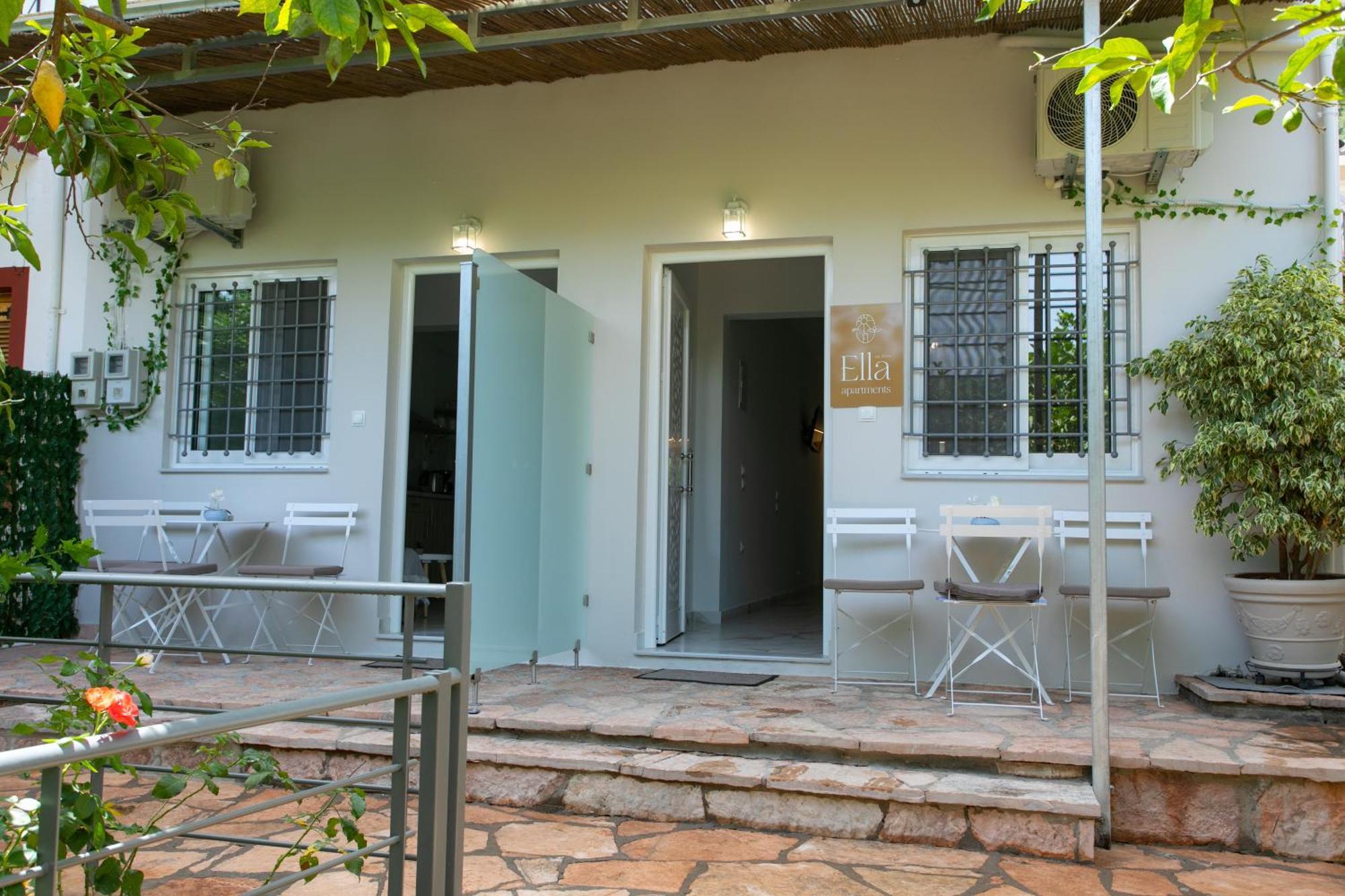 Ella Apartments Parga Bagian luar foto