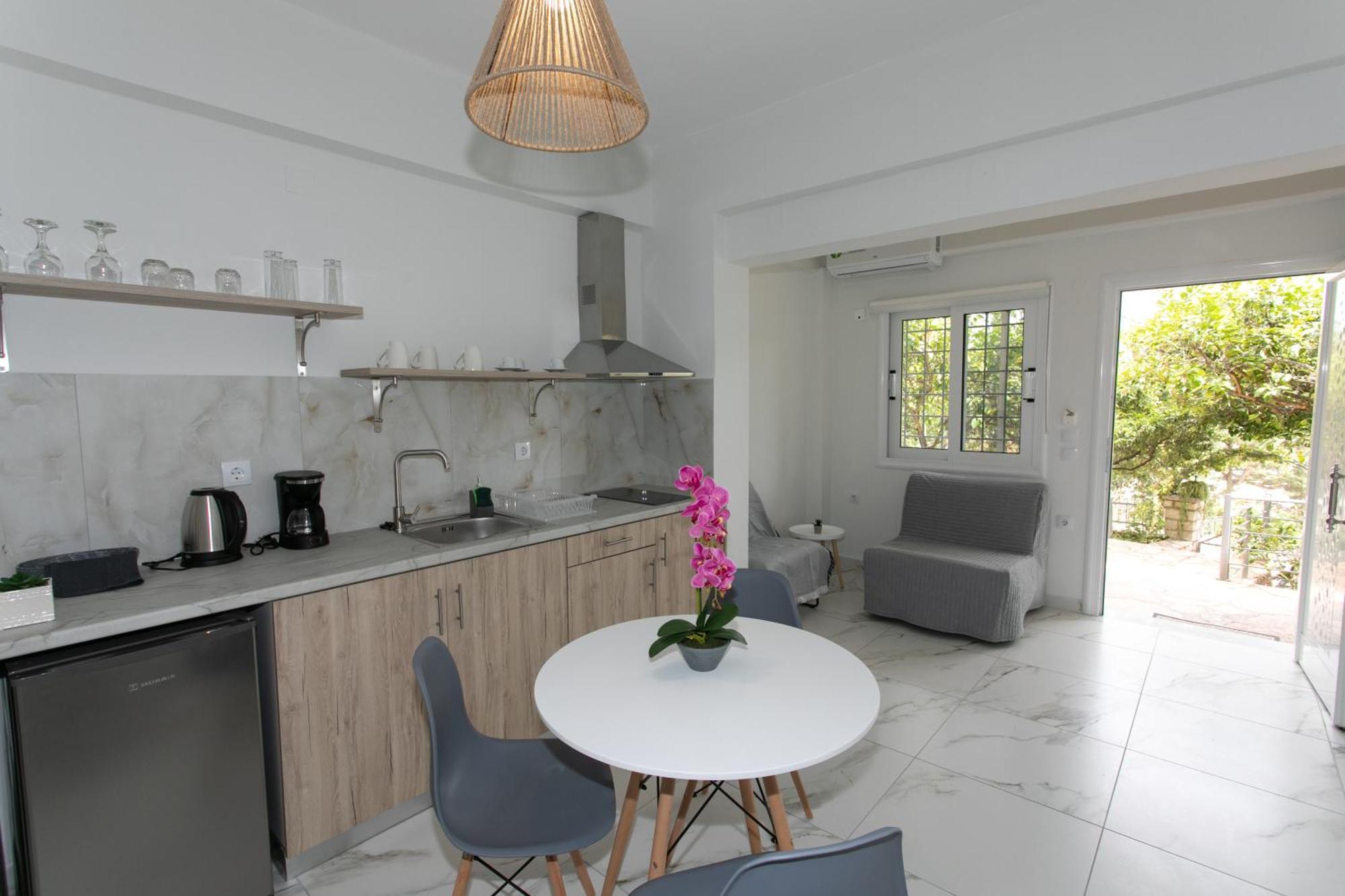 Ella Apartments Parga Bagian luar foto