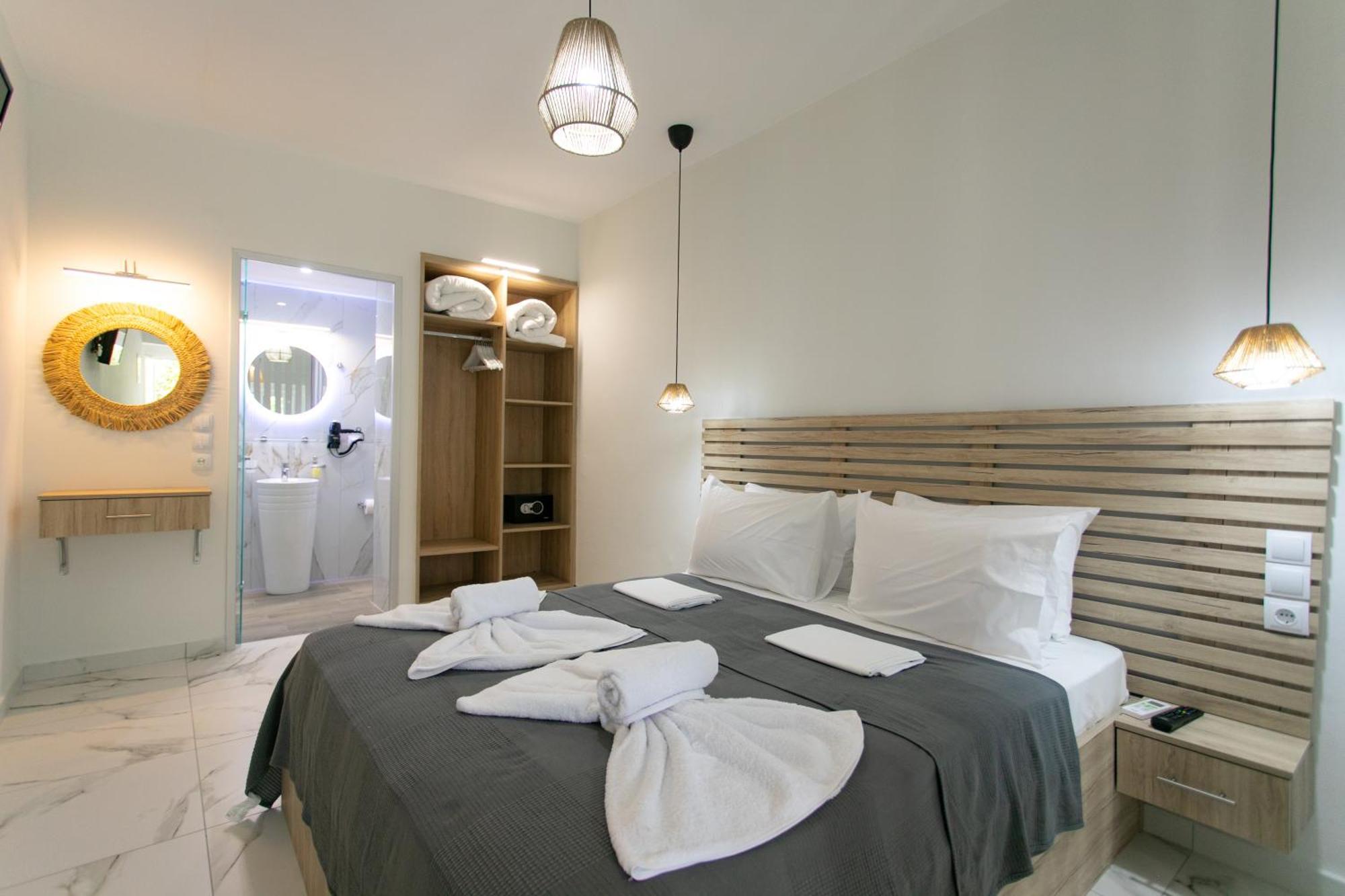 Ella Apartments Parga Bagian luar foto