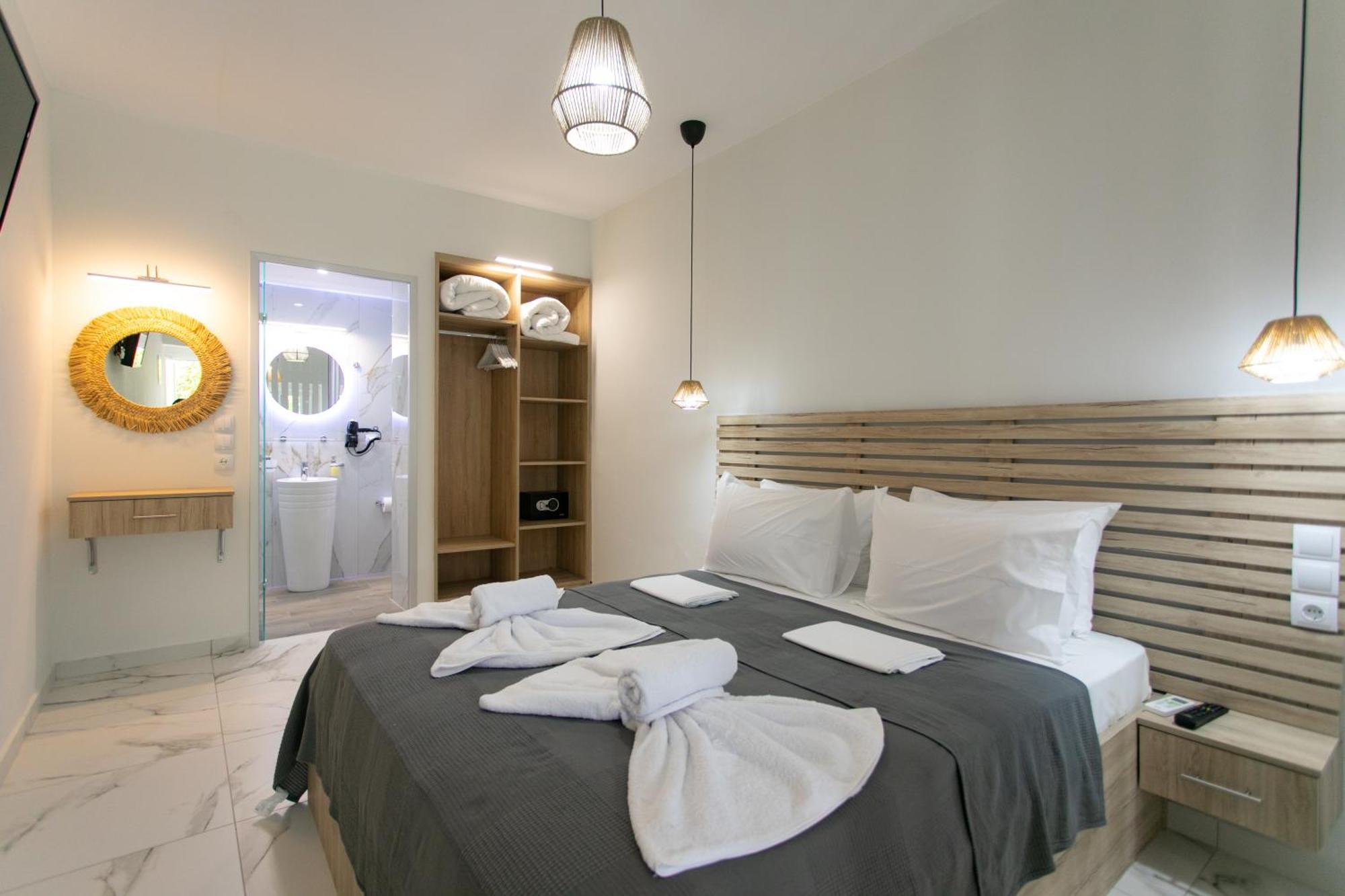 Ella Apartments Parga Bagian luar foto